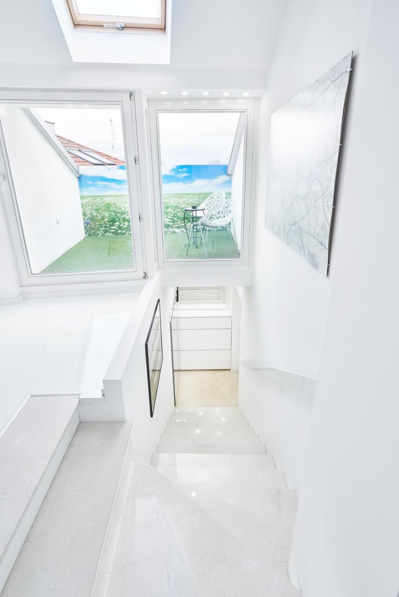 Appartement Unique Design Loft In Middle Of Centre Of Old Town With Netflix à Cracovie Extérieur photo