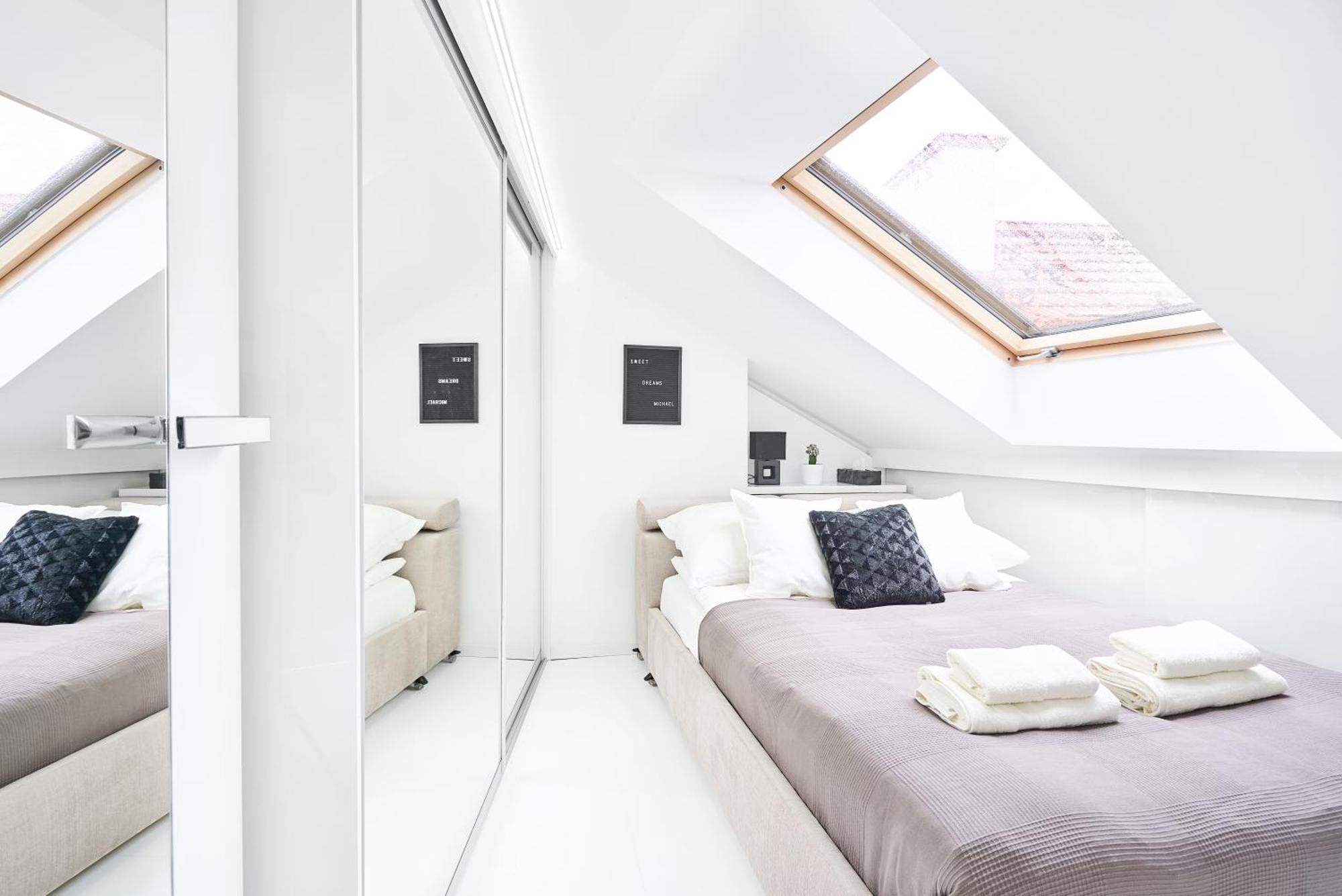 Appartement Unique Design Loft In Middle Of Centre Of Old Town With Netflix à Cracovie Extérieur photo
